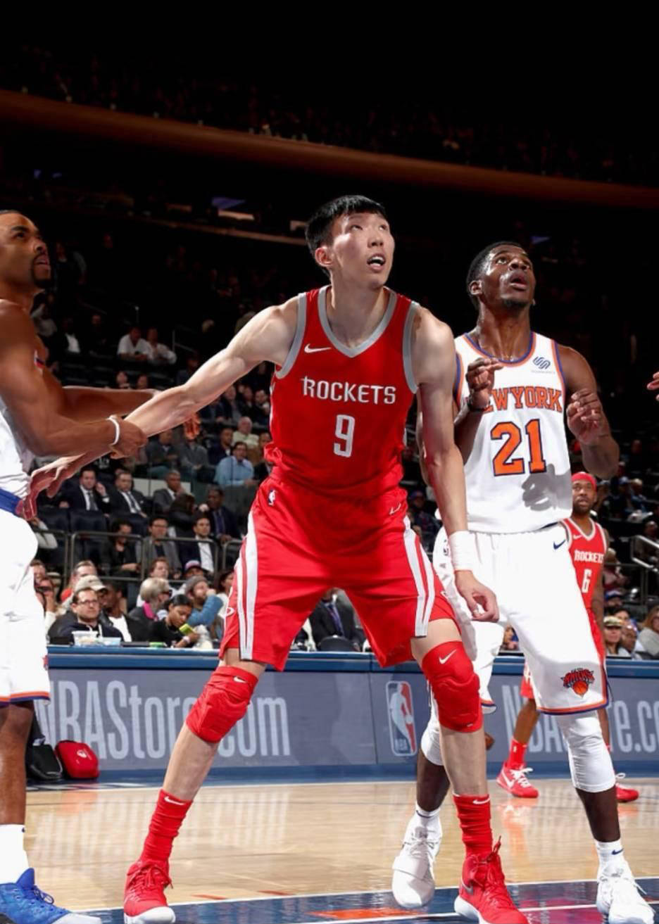 米乐m6平台官网-NBA球员周琦加盟国内篮球联赛，引发球迷热议